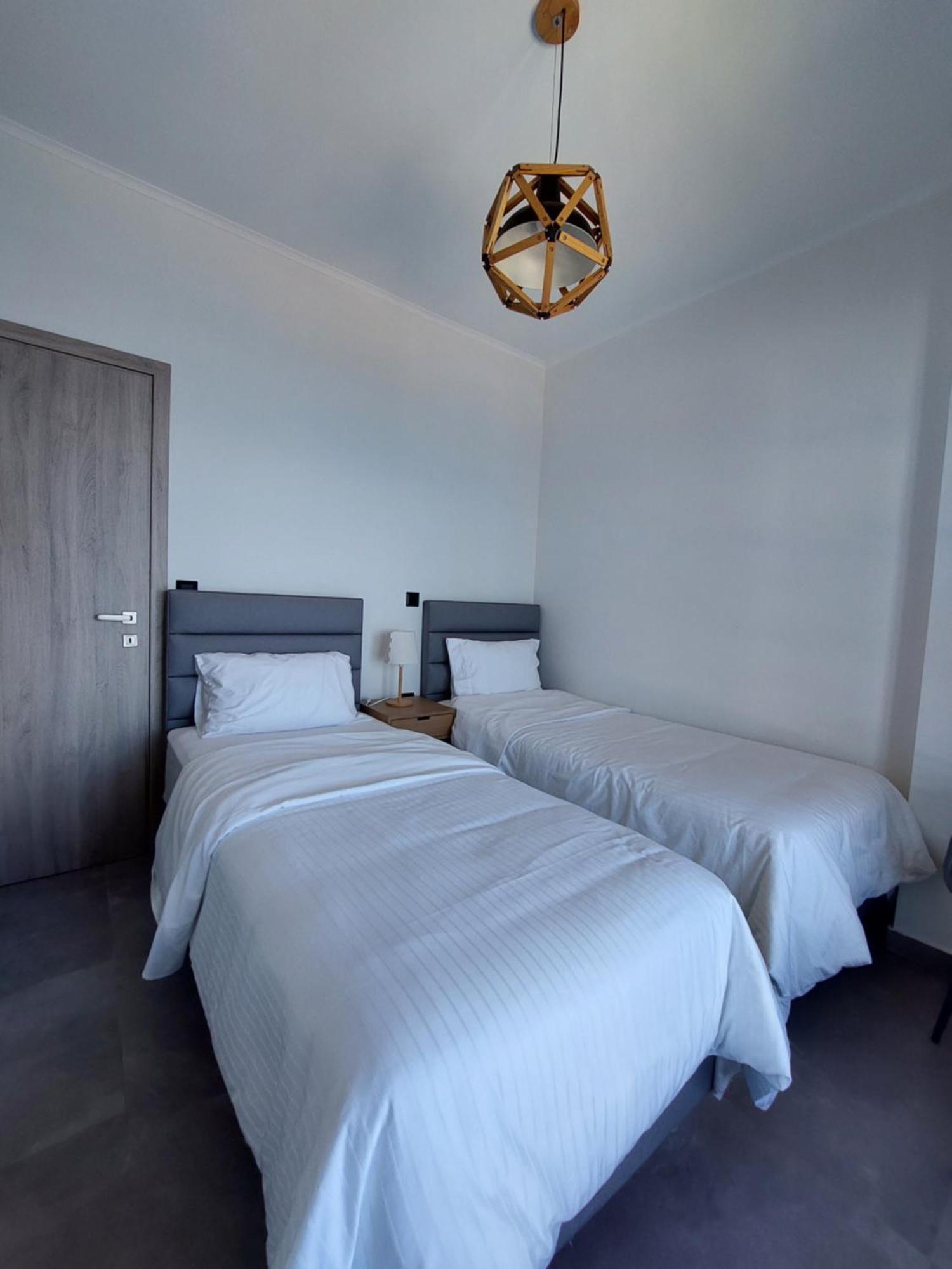 Christellie Luxury Apartment Kiáton Eksteriør bilde