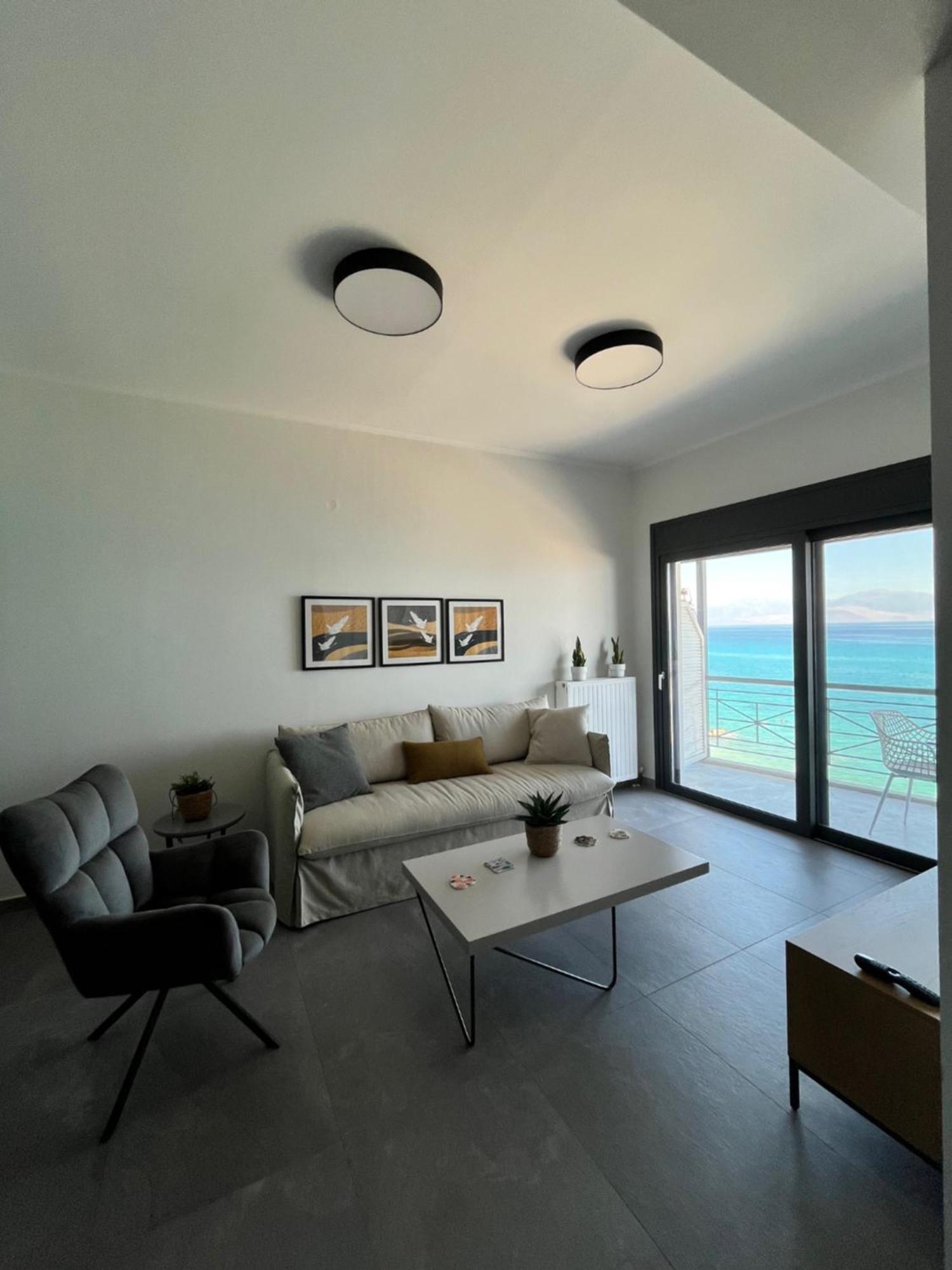 Christellie Luxury Apartment Kiáton Eksteriør bilde