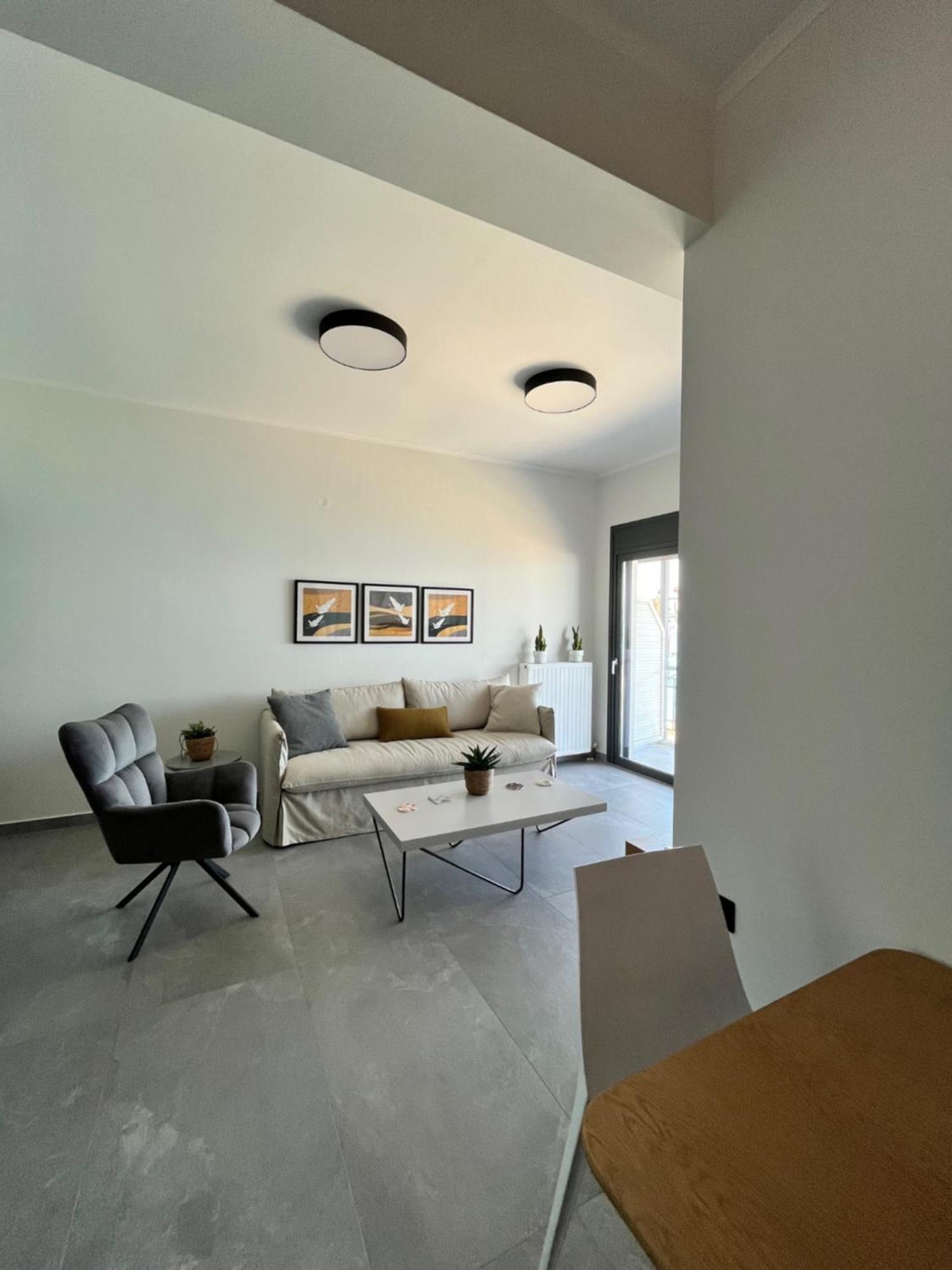 Christellie Luxury Apartment Kiáton Eksteriør bilde